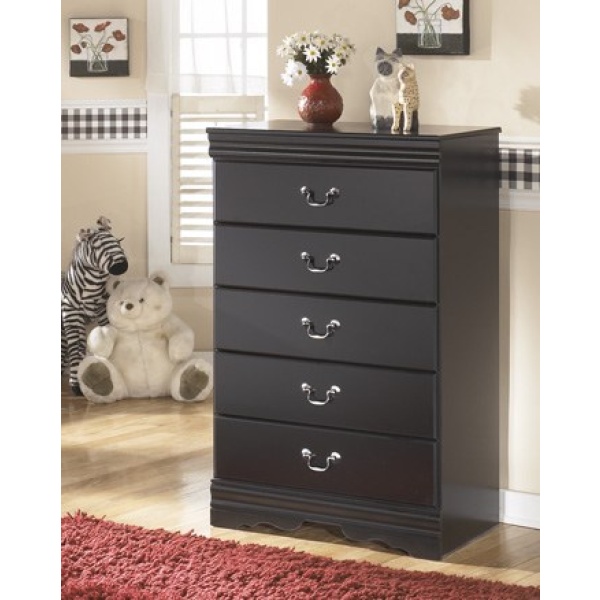 Signature-Design-by-Ashley-Huey-Vineyard-Five-Drawer-Chest